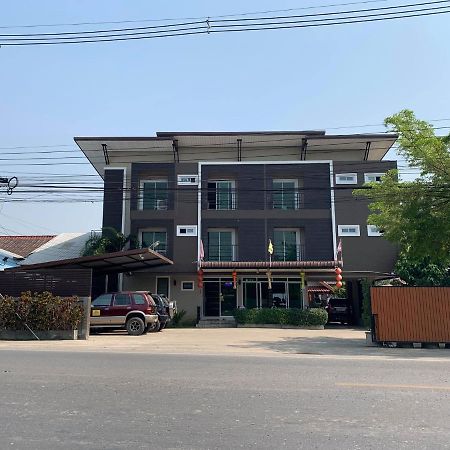 Bansappoori Aparthotel Lamphun Bagian luar foto
