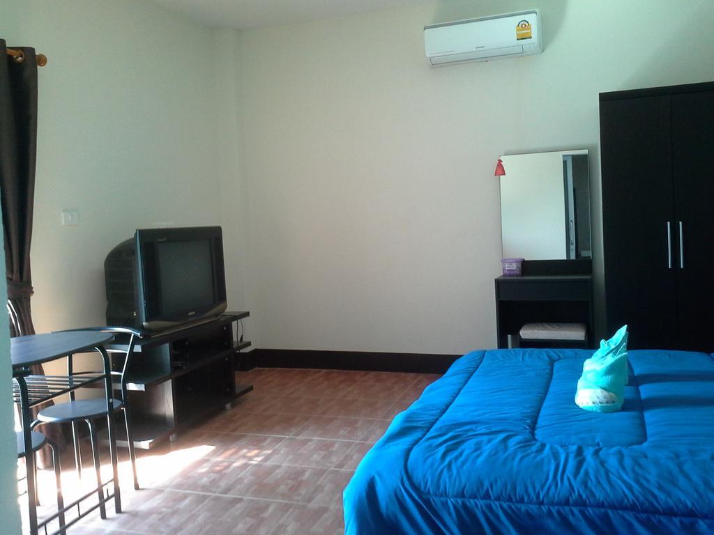 Bansappoori Aparthotel Lamphun Ruang foto